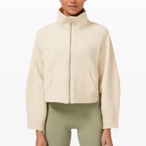 Lululemon Textured Crop Jacket in White Opal- M/L